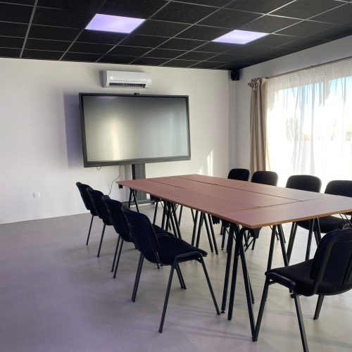 332621084_697975345389773_5893835101589955629_n