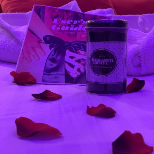 coffret-cadeaux-nuit-insolite-saint-cyprien-margarita-bonita-chambre-romantique